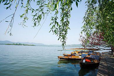 第一人称悬疑《七扇门》宣布登陆主机 2月21日发售